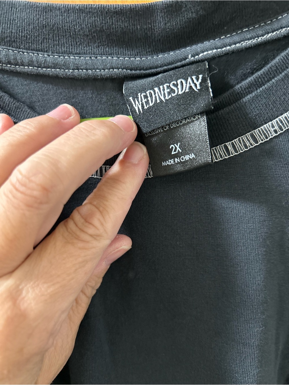 Boxlunch Wednesday Long Sleeve Ombre Black to Gray Crewneck Spirit Jersey - Picture 4 of 6